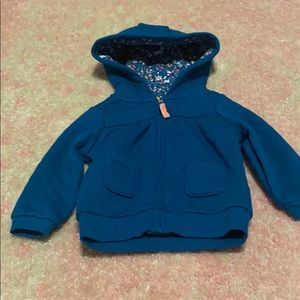 Blue zip jacket hood print